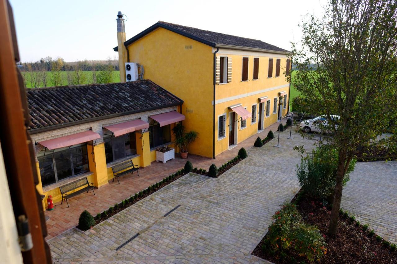 Agriturismo Corte Palazzo Marcaria Exterior foto